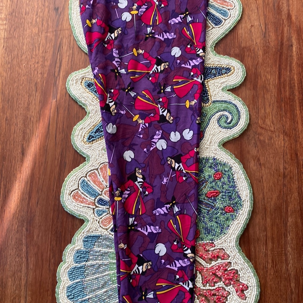Lularoe Disney Leggings TC 2